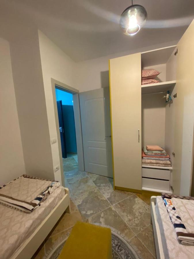 Beach Front Apartment فلورا المظهر الخارجي الصورة