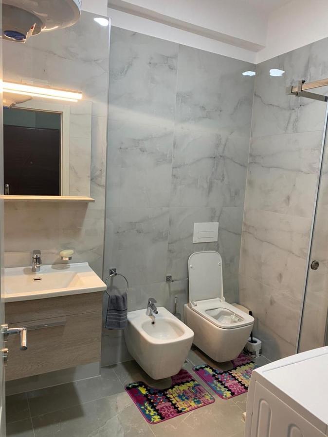 Beach Front Apartment فلورا المظهر الخارجي الصورة